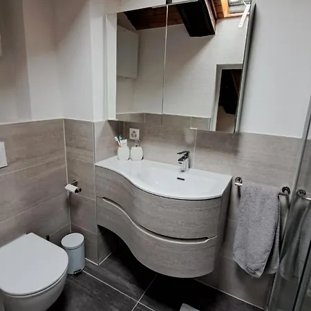 Bernadette Apartament *