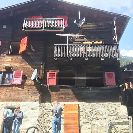 Bernadette Apartman Mörel